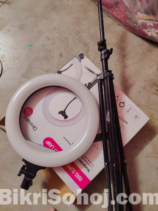 DimDimming Ring Light + Phone Holder Remote